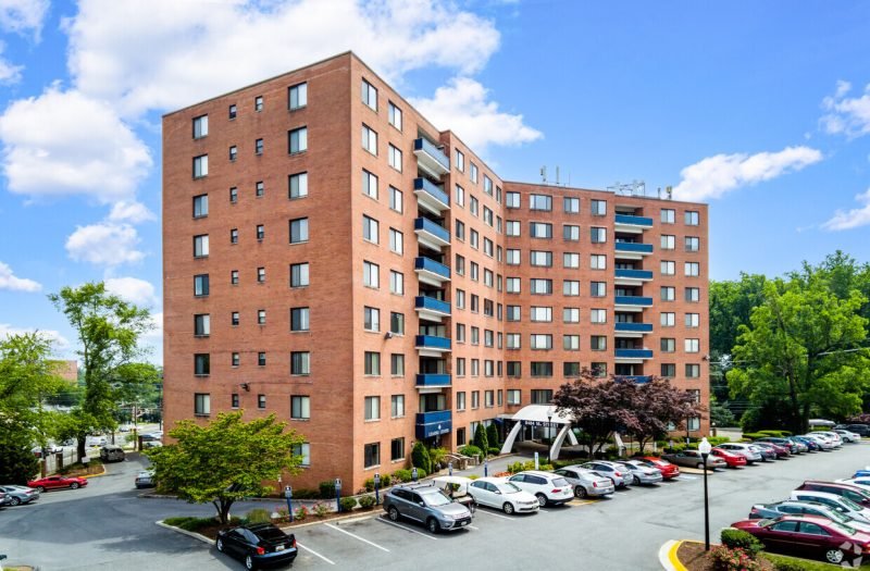 Summit Hills Apartments – Window Systems Summit Hills Apartments – Window Systems